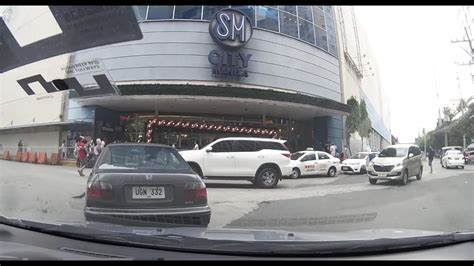 sm manila parking entrance